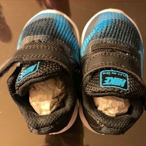 Infant/toddler Nike boys shoe. New without tags.